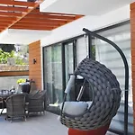 Willa Hisar Prestige D